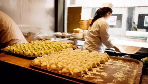 如何赚取古代的第一桶金,如何在国内赚取英镑