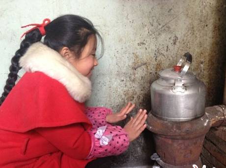 大雪后的爱车,大雪后如何清除车上的雪