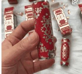 为啥两三百的lv仿的也挺真,狗年大牌限定款来袭