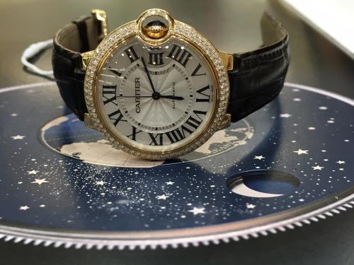 卡地亚蓝气球由来,卡地亚气球手表蓝气球有什么用