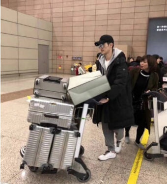 朱梓骁陈学冬小号,朱梓骁陈学冬什么关系