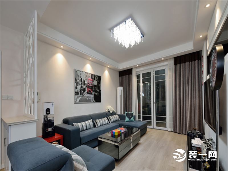 南宁江湾山语城错层底楼装修效果,南宁江湾山语城洋房装修