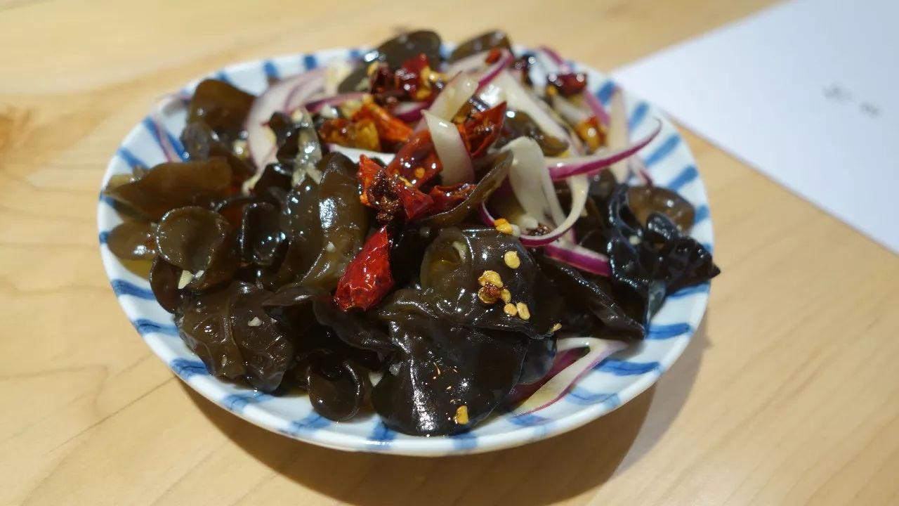 石家庄皮薄肉厚的包子,探店皮薄馅大的包子