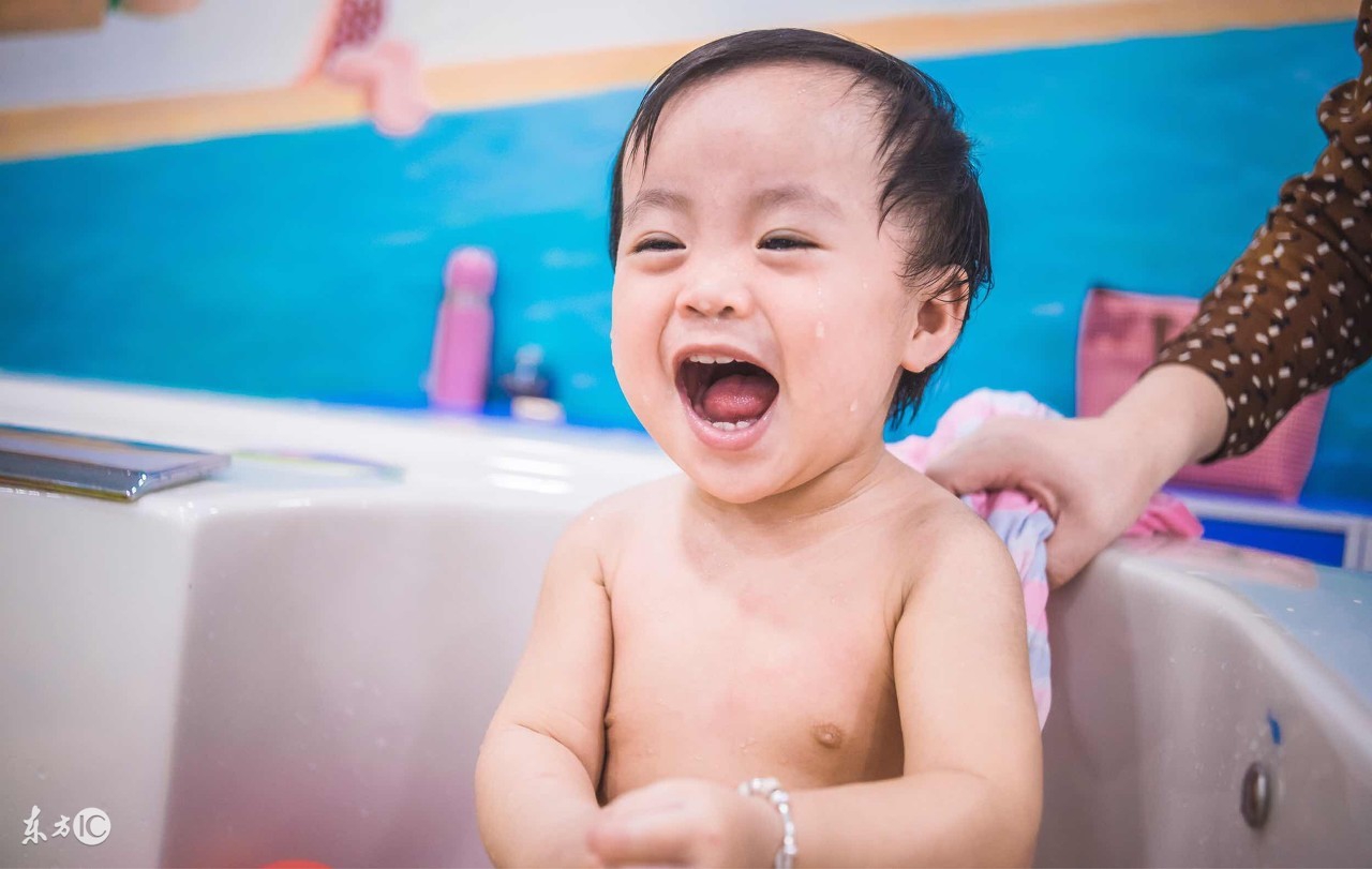 悠卡乐婴儿游泳馆加盟店,爱萌婴儿游泳馆加盟店