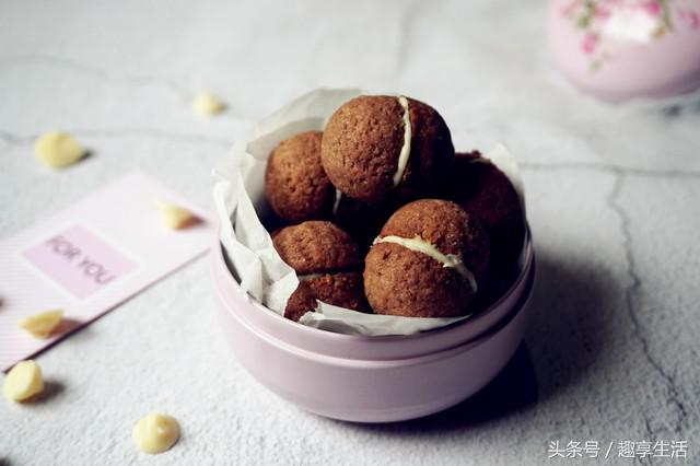 不用烤箱做出来的马卡龙,怎么做马卡龙简单不用牛奶