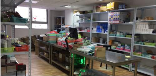 警方查获假药225公斤,警方查获100种假药