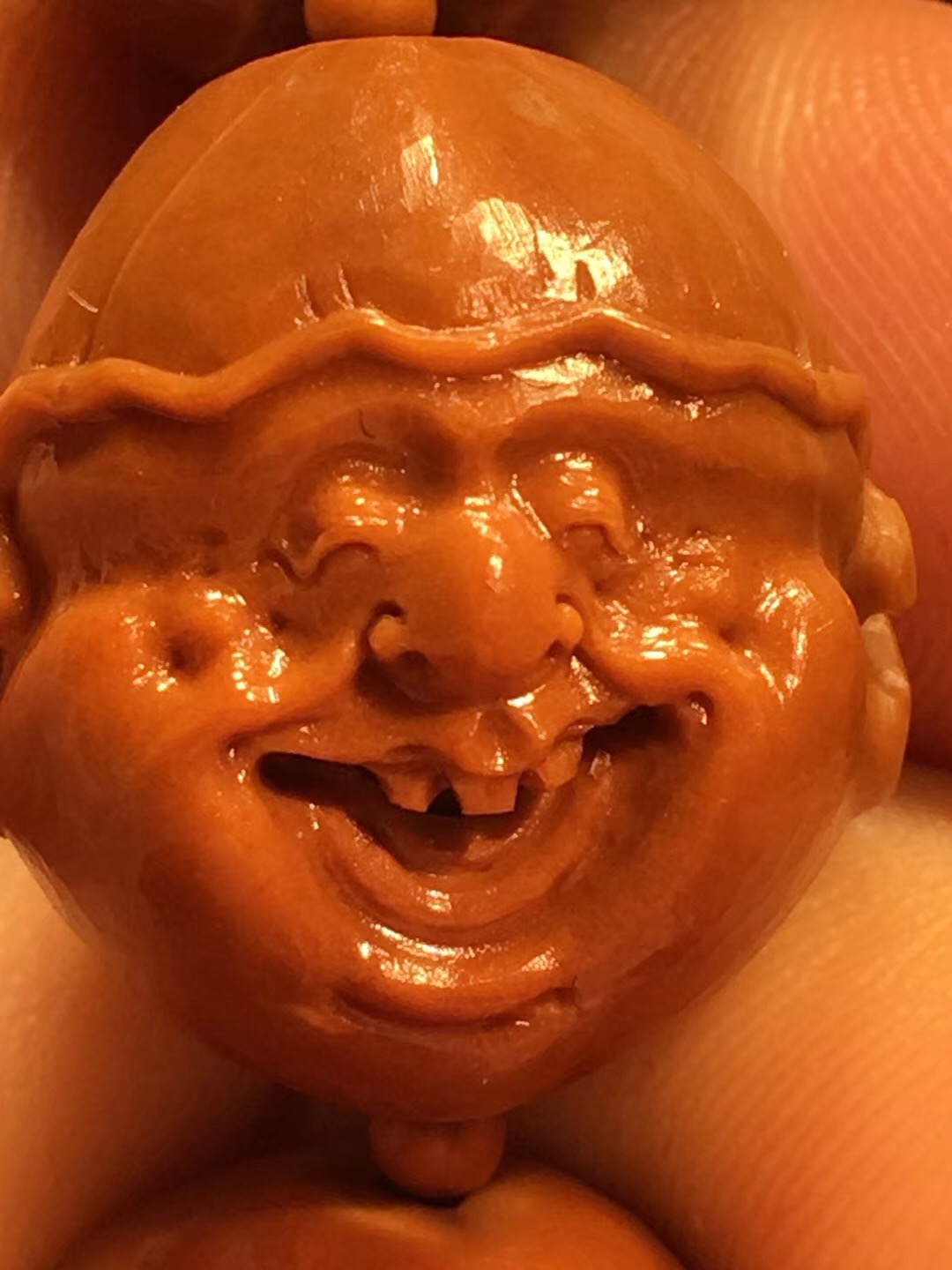 橄榄核手串如何保养,橄榄核保养的方法