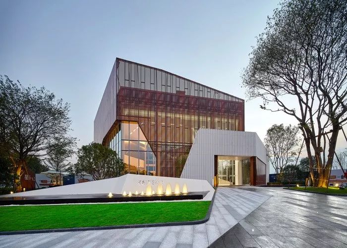 广东惠州公认最好的楼盘,广州最新最美风景楼盘图片