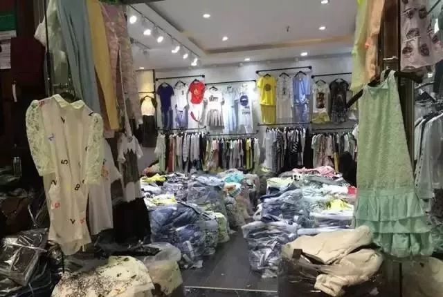 广州包包尾货清仓处理市场,广州外贸原单正品尾货市场