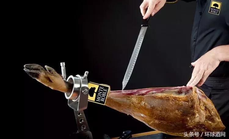 大济南厉害了！璐和PiG one将现场展示不一样的劈腿方式