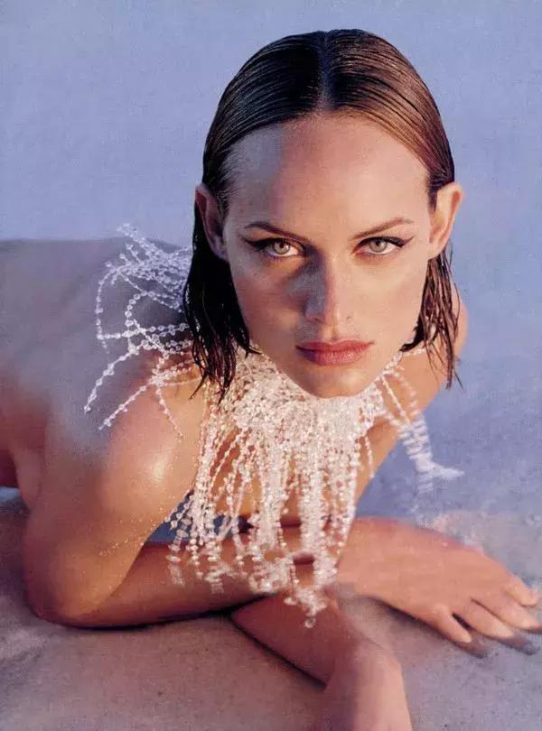 56个超模前女友，112条大长腿，维密集邮者”小李子的拉风情史！