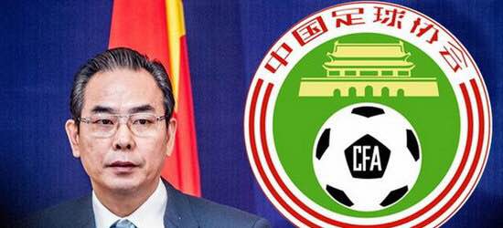 被裁判黑还不够吗?爱国足,这一次我们不黑!