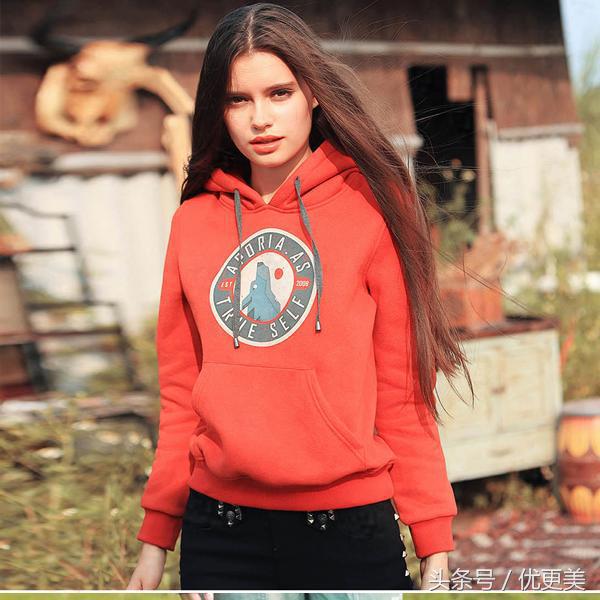 减龄连帽卫衣男士,连帽卫衣经典又不失时尚