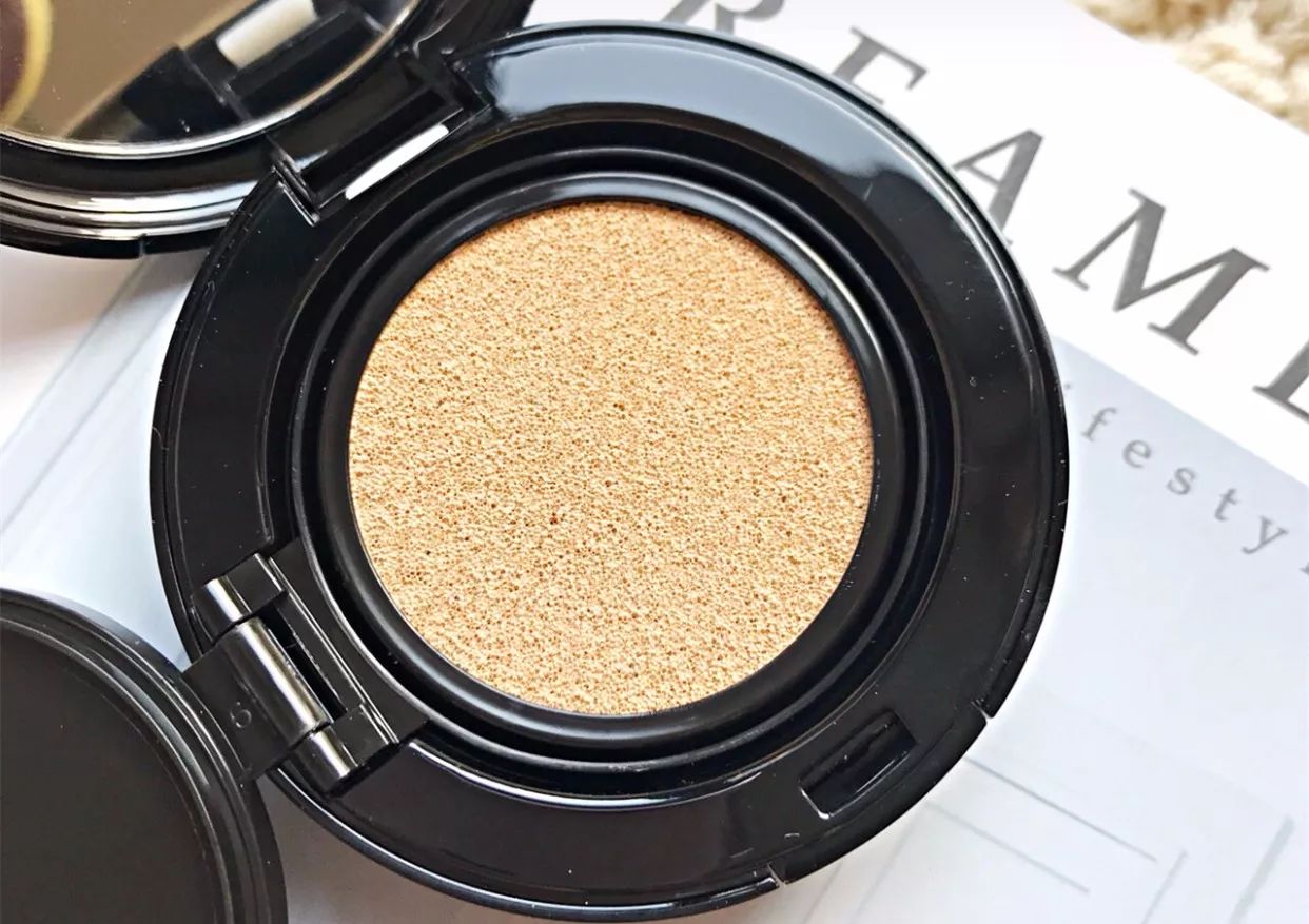 王鸥用什么牌子化妆品 (王鸥用的是什么粉底液)