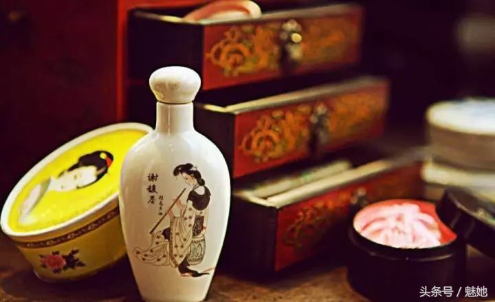 那些无限回购的美妆爱用物,有哪些让你无限回购的护肤品