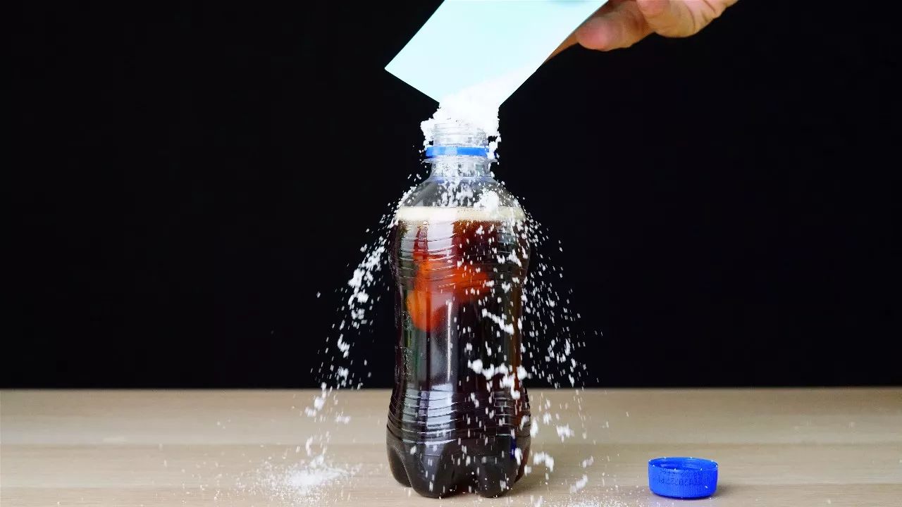 可乐里加入食用盐妙招,可乐加盐能成什么样