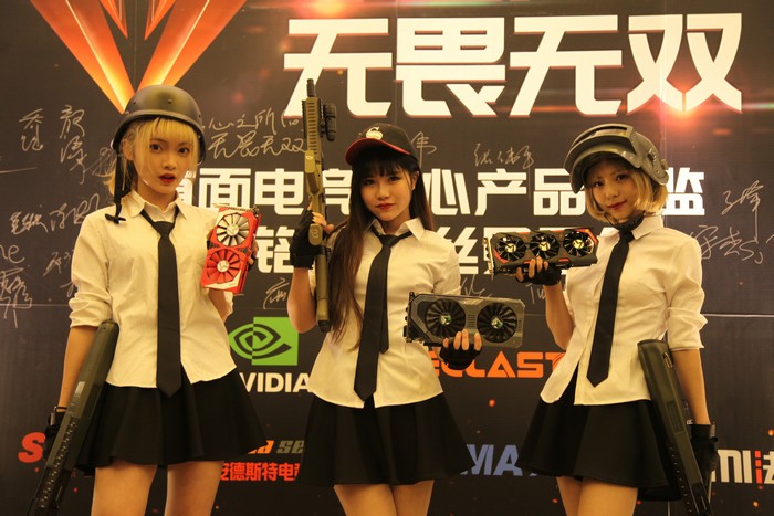 号称国产DIY硬件里最酷炫的?看到实物只想说两个字——厉害