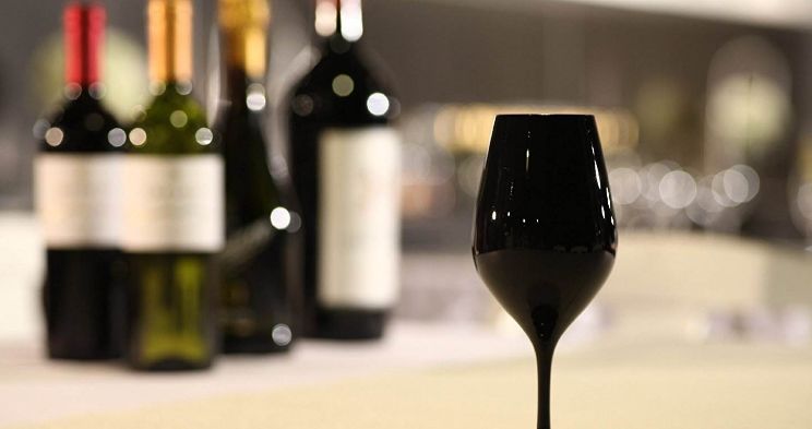 葡萄酒中的二氧化硫存在形式,葡萄酒中二氧化硫的作用及危害