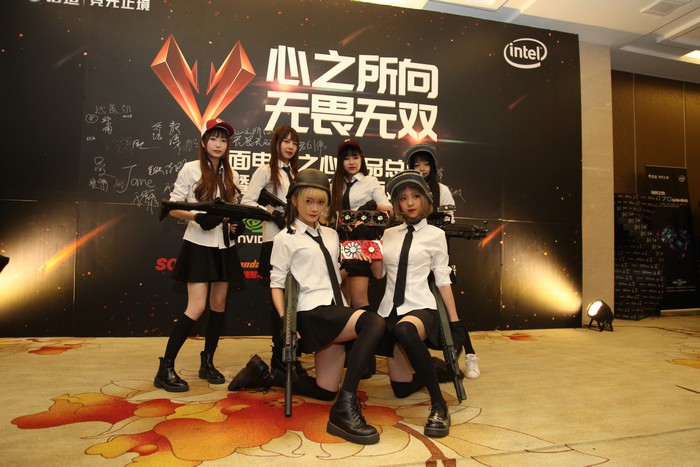 号称国产DIY硬件里最酷炫的?看到实物只想说两个字——厉害