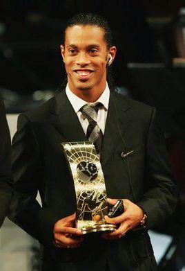 不能说再见毕业舞蹈,不能说再见原唱谭咏麟