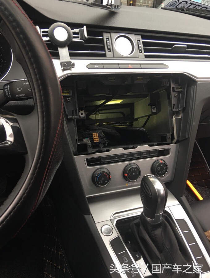 迈腾280改多功能按键,迈腾280领先版改飞机挡把