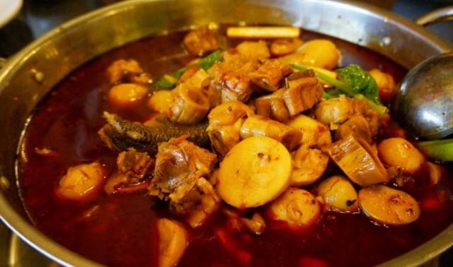 成都绝城芋儿鸡总店,芋儿鸡成都品尝