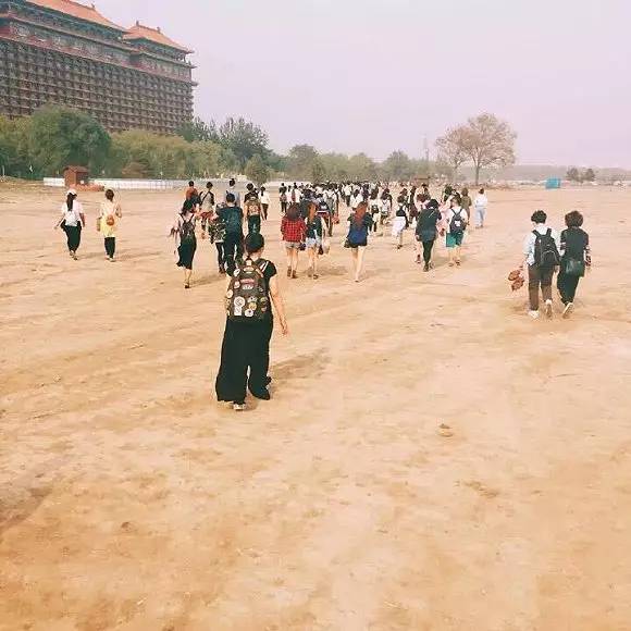 北京草莓音乐节冬天里的一把火,北京草莓音乐节好玩吗