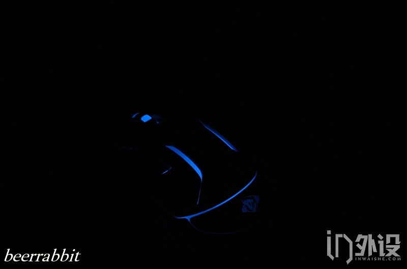 宜博疾光狂蛇,宜博m639鼠标