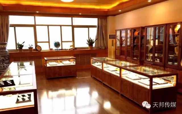 五月求婚记!西安几家时尚珠宝店,记得给她惊喜哦!