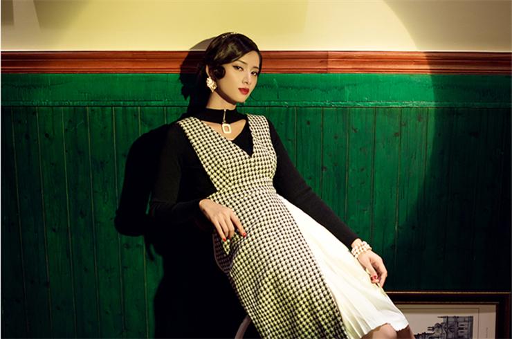 个性高级毛衣破洞,破洞设计感毛衣中长款