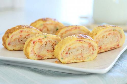 宝宝番茄鸡蛋卷制作,宝宝辅食鸡蛋卷做法