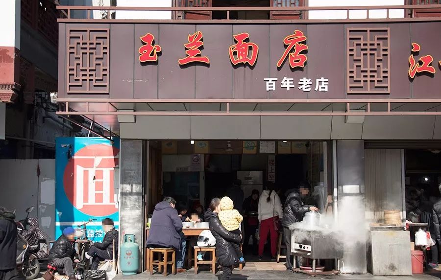 朱家角古镇美食,朱家角古镇一日游最佳攻略