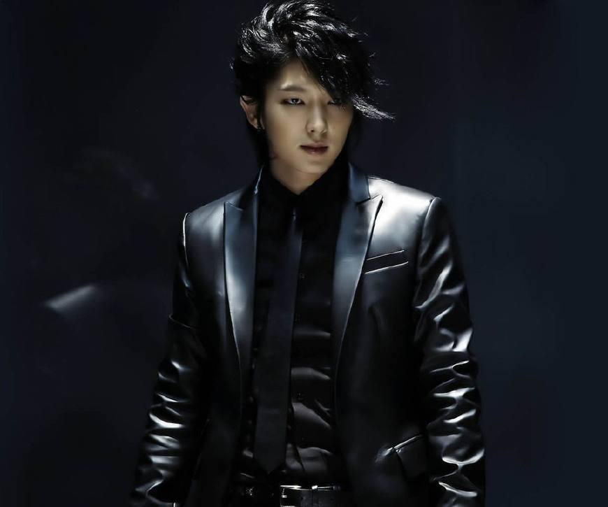 在中国公认的十大韩国男明星,十大最帅韩国男明星