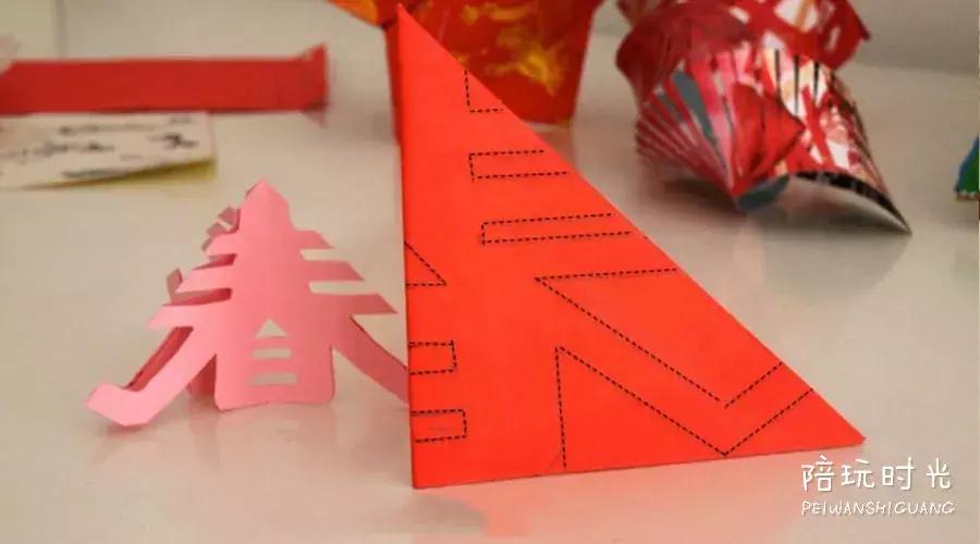 纸灯笼安装龙,纸筒鞭炮灯笼怎么折