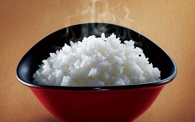 米饭夹生了怎么办补救微波炉,夹生米饭补救方法