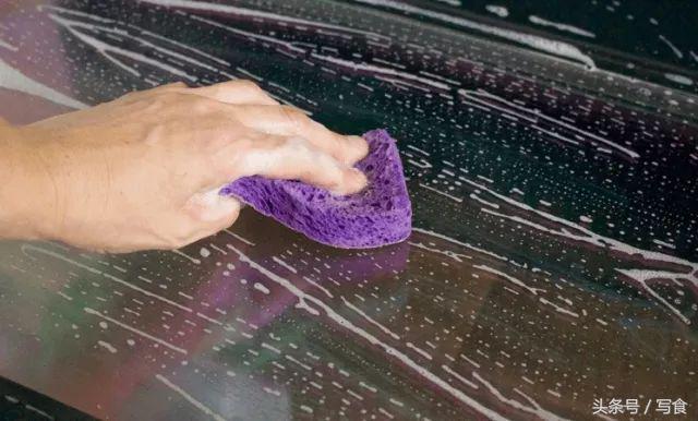 烤箱如何使用才不脏,微蒸烤箱第一次用之前怎么样清洁
