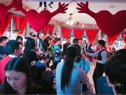 在北京，来麦穗单身公社，来这里交友，认识最好的他