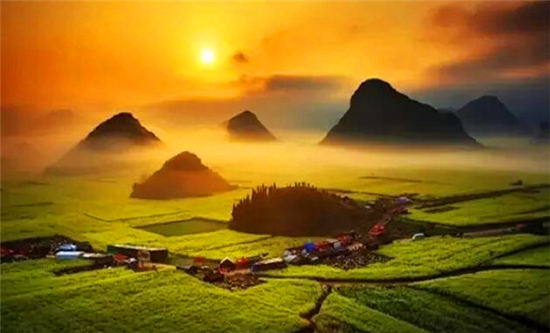 落地自驾云贵黄果树瀑布罗平油菜花元阳梯田西双版纳11日游