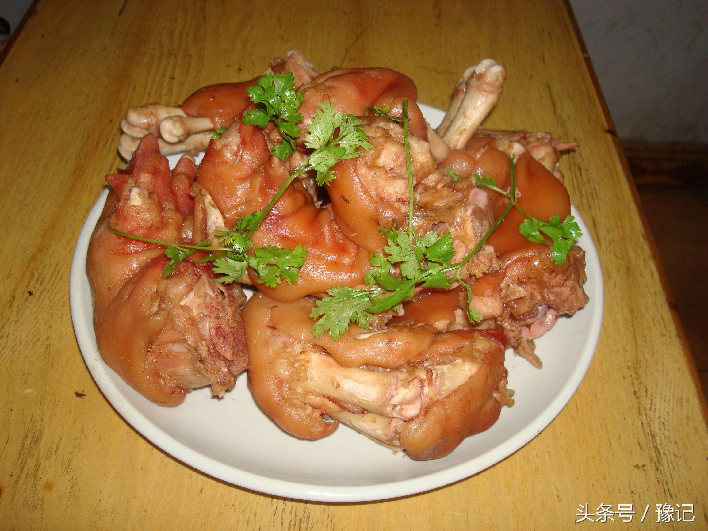 商丘,周口,开封,豫东这些地道美食你吃过多少?