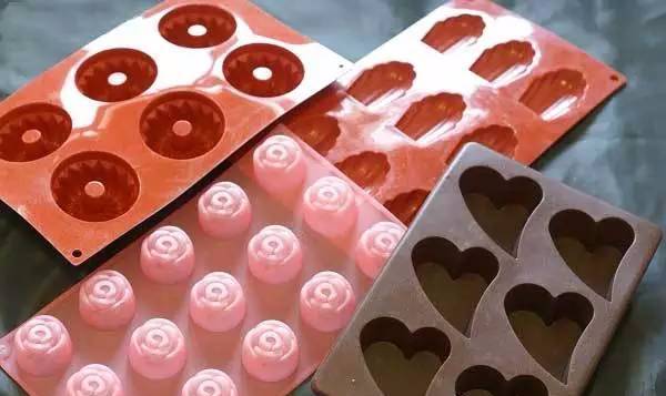 活底蛋糕模具怎么用,蛋糕模具烘焙教程