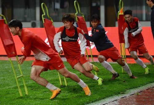 各个国家对中国男足的看法,外媒体评价中国男足