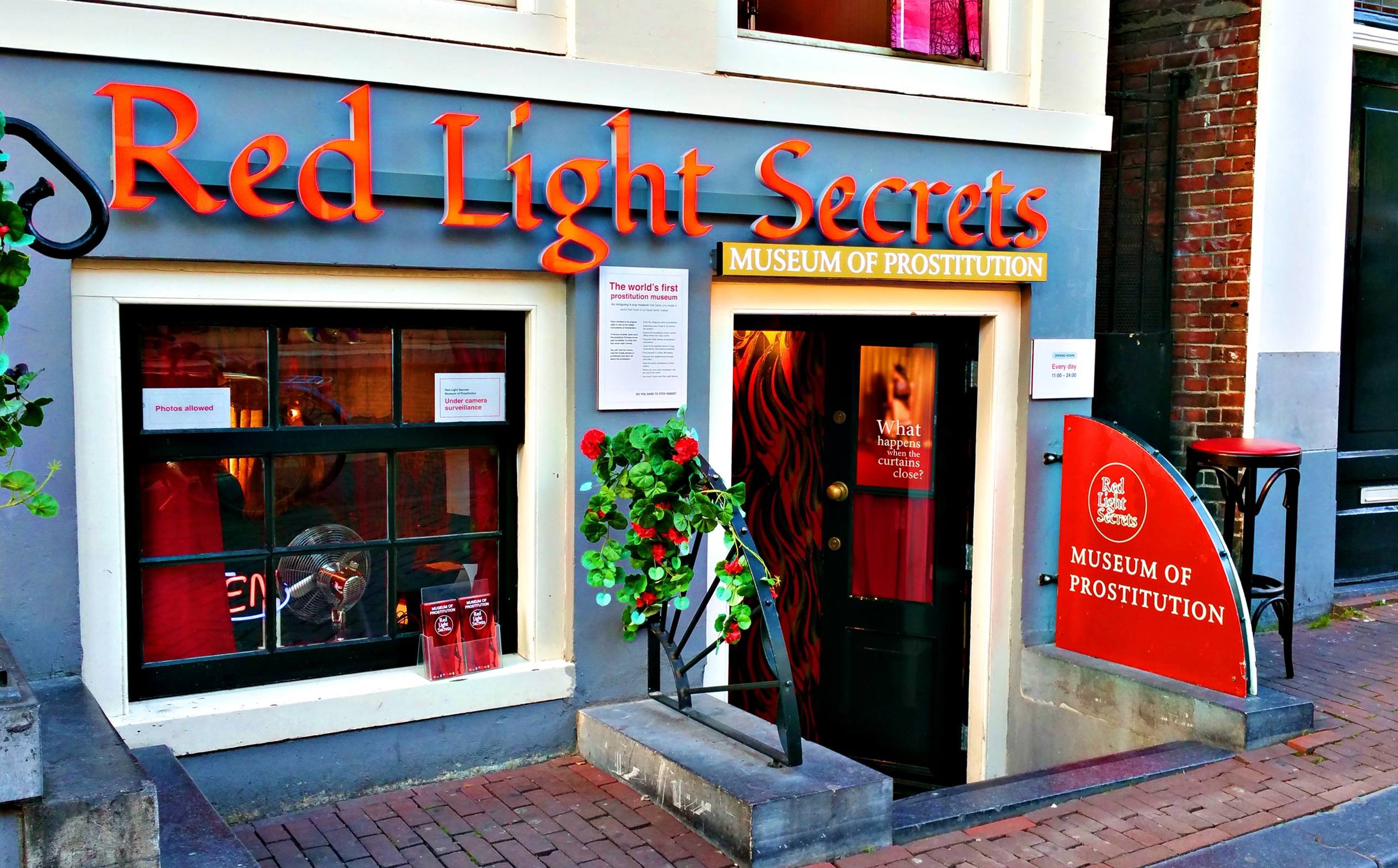 荷兰威尼斯旅游,尽情的体验异域威尼斯的水乡风情