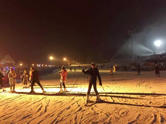 成都泡温泉一日游最佳景点,成都周边100元泡温泉包吃住