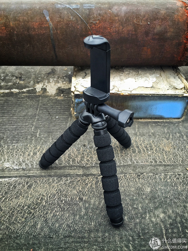 花小钱办大事:入手富图宝手机八爪鱼支架(附视频)