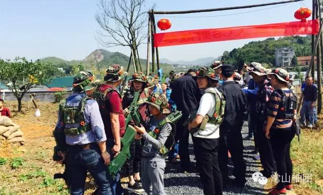 五一小长假去哪也不如回家陪爸妈,五一长假去旅游开心又快乐