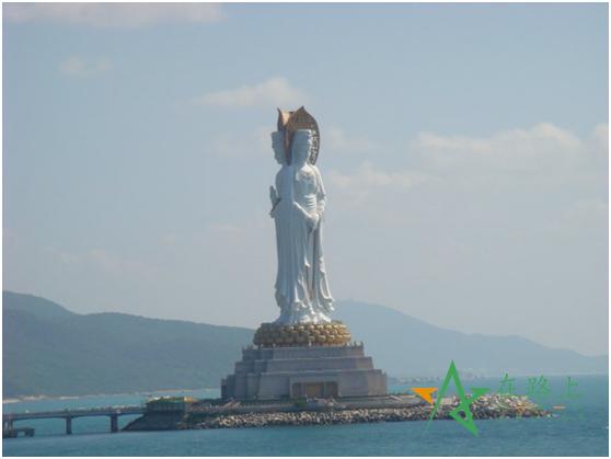 母亲节适合带妈妈去哪里玩海南 (母亲节去哪里吃饭好三亚)