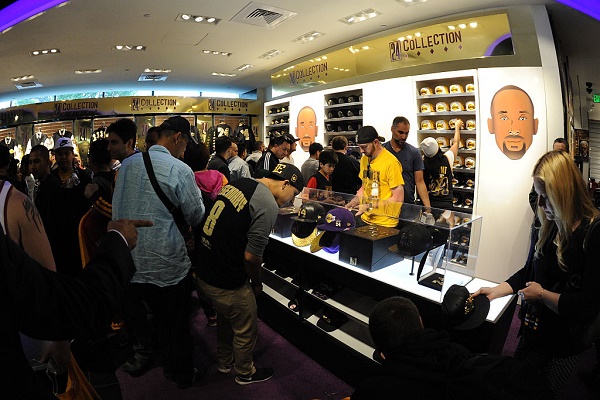 在那48分钟里，他是洛杉矶最爱的黑人