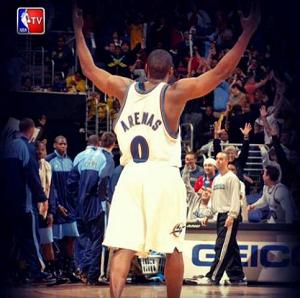 那些著名的nba球星背后的故事,球星的球衣号码和背后的故事