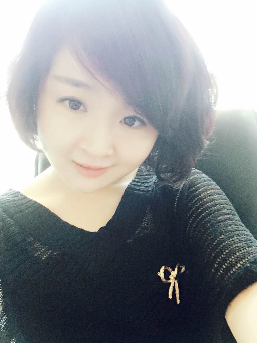 河北华夏幸福女球迷,女球迷打鼓助威