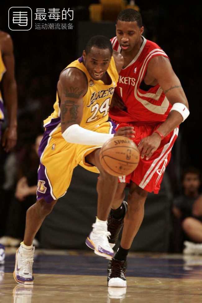 科比生涯球衣回顾,科比生涯最后一战球鞋